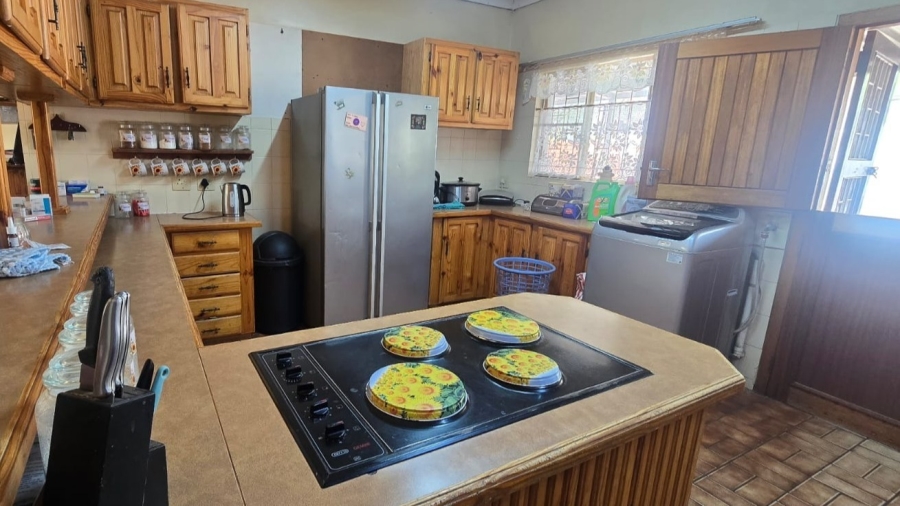 4 Bedroom Property for Sale in Koffiefontein Free State